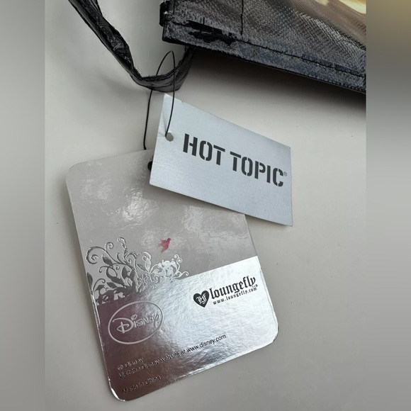 2 Disney Loungefly Hot Topic Totes Beauty & The Beast Nightmare Before Christmas - Picture 6 of 15